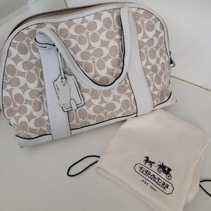 Coach- Shoulder Bag + Strap